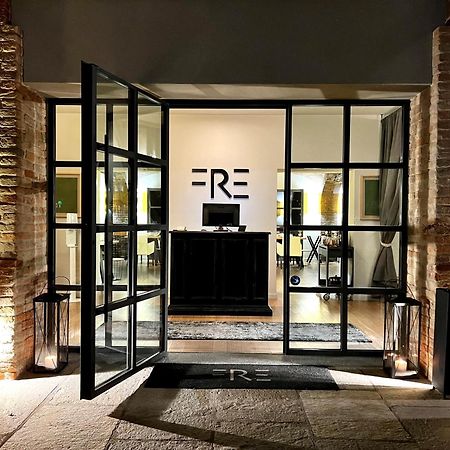 Reva Residences And Pool Monforte D'Alba Bagian luar foto