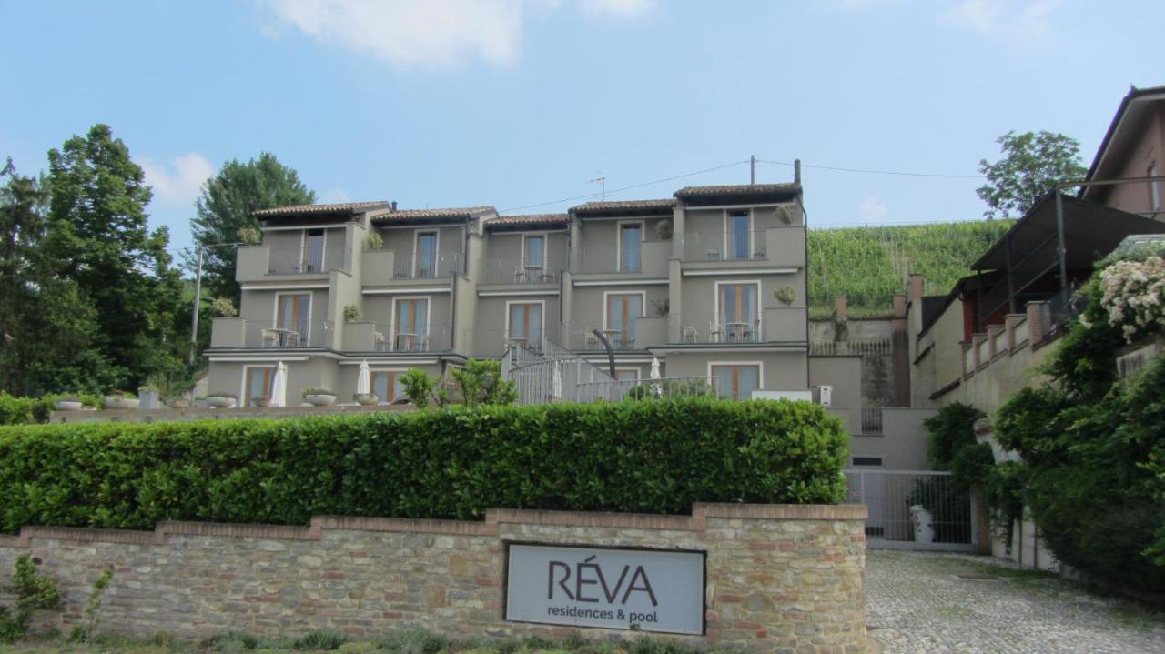 Reva Residences And Pool Monforte D'Alba Bagian luar foto