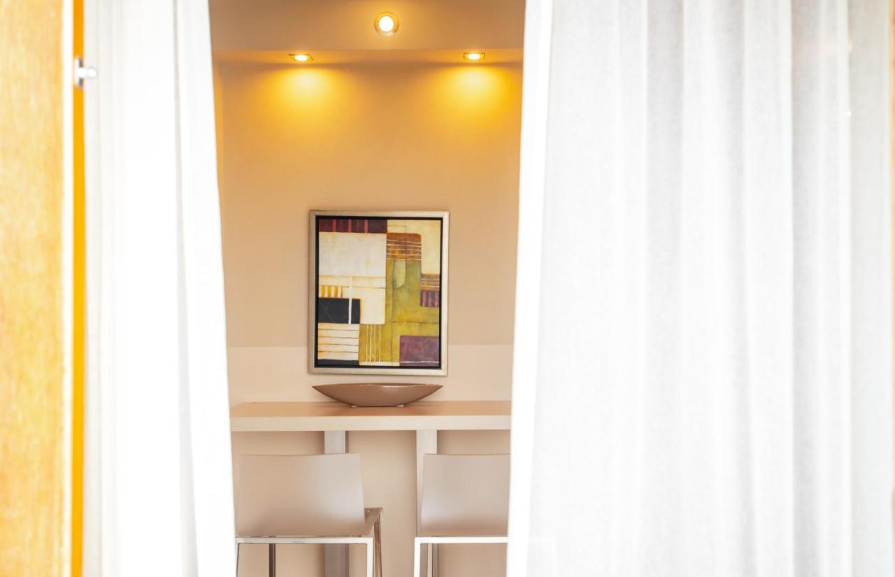 Reva Residences And Pool Monforte D'Alba Bagian luar foto