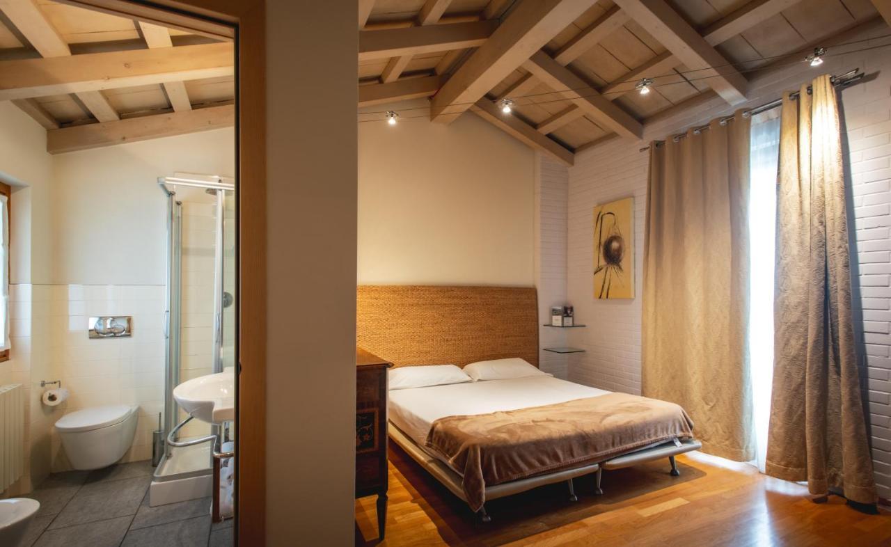 Reva Residences And Pool Monforte D'Alba Bagian luar foto